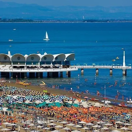 Monaco Hotel